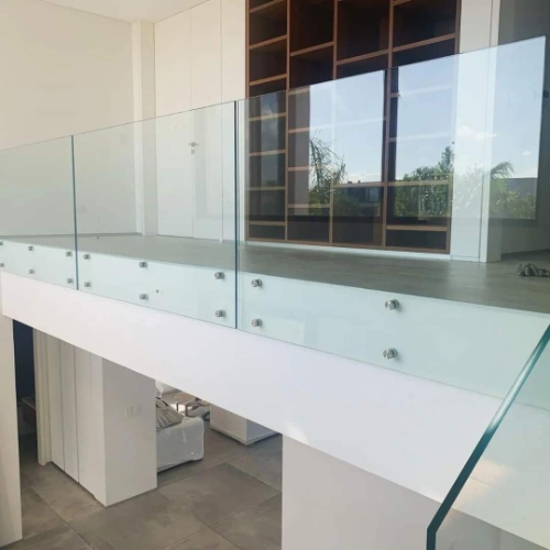 Balcony railing